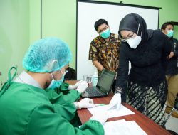 Capai 84,33 Persen, Serapan Vaksin Covid-19 Purwakarta Tertinggi di Jabar Kotak Masuk