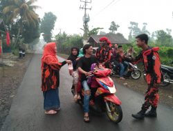 Pemuda Pancasila Bojong Purwakarta Bagikan Ribuan Takjil Gratis dan Santuni Ratusan Anak Yatim