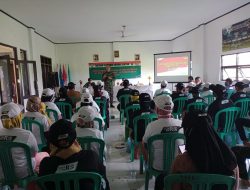 Jaga Lingkungan, Satgas Citarum Sektor 13 Gandeng Aparat Desa Karoya