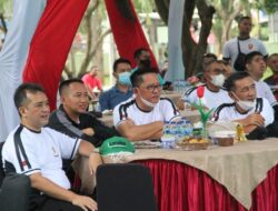 HUT Armed 1/SY/1 Kostrad, PT. South Pacific Viscose Partisipasi Berikan Bantuan Anak Yatim