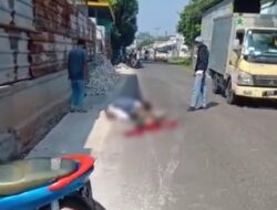 Tabrak Belakang Pick-up, Pelajar asal Karawang Tewas