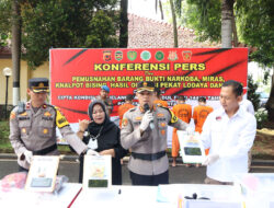 Polres Purwakarta Ciduk Pasutri asal Plered Edarkan Ganja 