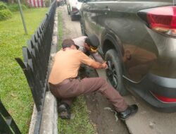 Ban Mobil Warga Kempes, Kapolsek Plered Sigap Bantu