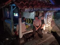 Polsek Plered Patroli Sambang Guna Mencegah Kriminalitas