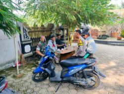 Sinergis TNI-Polri, Babinsa dan Bhabinkamtibmas Polsek Plered Rutin Sambang Warga