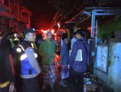 Polsek Plered Datangi TKP Kebakaran Rumah di Liunggunung