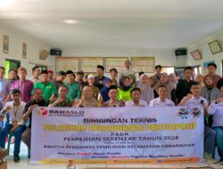 Panwaslu Darangdan gelar Bimtek Pengawasan Partisipatif. Masyarakat Diminta Awasi Tahapan Pilkada 2024    