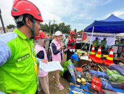 Terapkan Safety Culture, PLN UP3 Purwakarta Menyelenggarakan Gelar Peralatan dan Pasukan KHS Jasa Konstruksi Saluran Kabel Tegangan Menengah