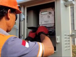 JELANG HARI LISTRIK NASIONAL DAN SUMPAH PEMUDA, PLN ULP PAGADEN ENERGIZE PENAMBAHAN DAYA SEKTOR PETERNAKAN SAPI DAYA 82.5 KVA ZAENAL MUTAQIN