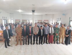 Panwascam Tegalwaru Lantik Puluhan Pengawas TPS Pilkada 2024