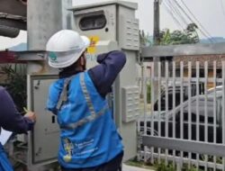 JELANG NATAL DAN TAHUN BARU, PLN ULP SUBANG BERHASIL ENERGIZE TAMBAH DAYA PELANGGAN KLINIK MITRA MEDIKA 131 KVA