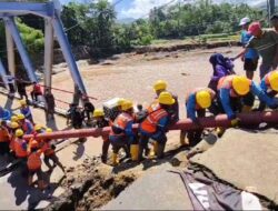 PLN All Out Pulihkan Kelistrikan di Jampang Kulon Meski Akses Jalan Terputus