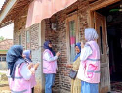 PLN UP3 Purwakarta Hadirkan Harapan bagi Pahlawan Wanita Keluarga Prasejahtera Melalui Program Light Up The Dream