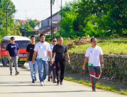Melangkah Bersama, Menginspirasi Sesama: Pegawai PLN UP3 Purwakarta Gelar Jalan Sehat dan Jumat Berbagi