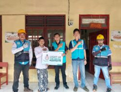 Melalui Program Light Up The Dream untuk Madrasah, PLN UP3 Purwakarta Membuka Terang & Harapan Baru mendukung Kemajuan Pendidikan Agama