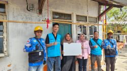 Dengan Semangat Kemerdekaan RI, PLN UP3 Purwakarta Hadirkan Terang melalui Program Light Up The Dream untuk Warga Kalentambo