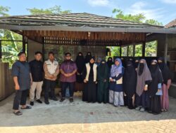 Salurkan Kepedulian Nyata, YBM PLN UP3 Purwakarta Berikan Bantuan Kebutuhan Pokok untuk Santri Tahfizhul Qur’an Al-Hiro Purwadadi